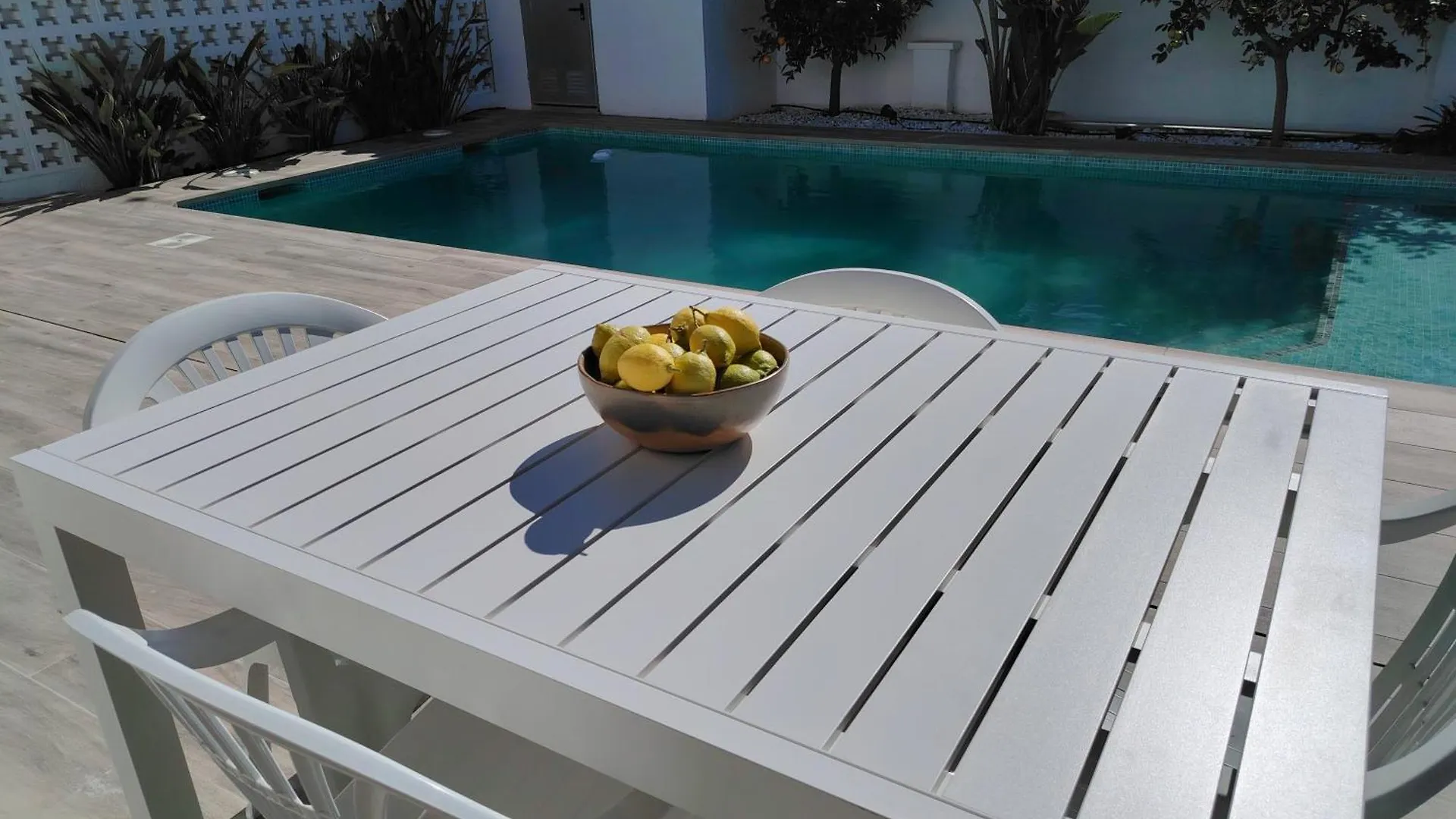 Holiday home Jolie Maison Avec Piscine Privee Empuriabrava